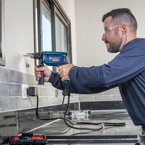 Furadeira de Impacto Bosch GSB 13 RE Bivolt 750W