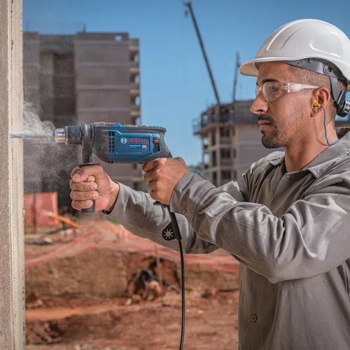 Furadeira de Impacto Bosch GSB 16 RE 850W 220V