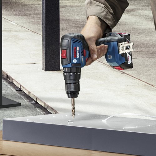 Parafusadeira Furadeira Impacto Bosch GSB 18V-50-1B 1 bateria e maleta